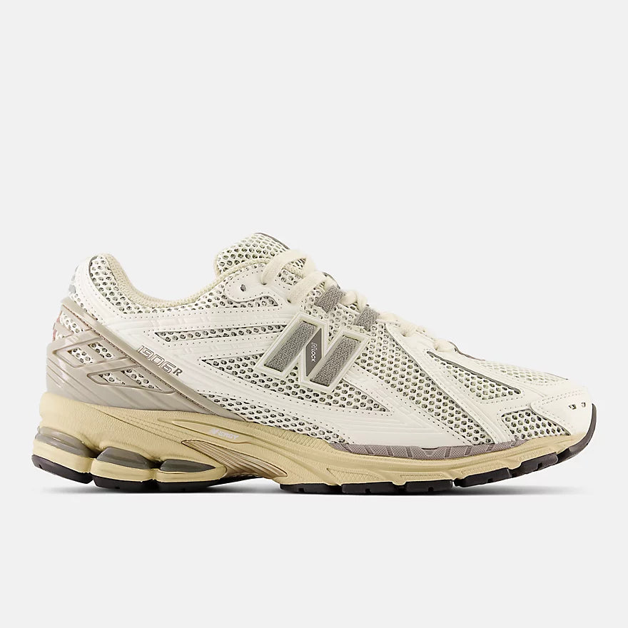 NEW BALANCE 1906R