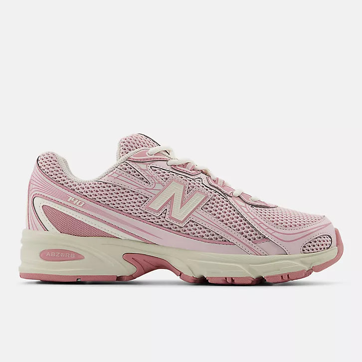 NEW BALANCE 740