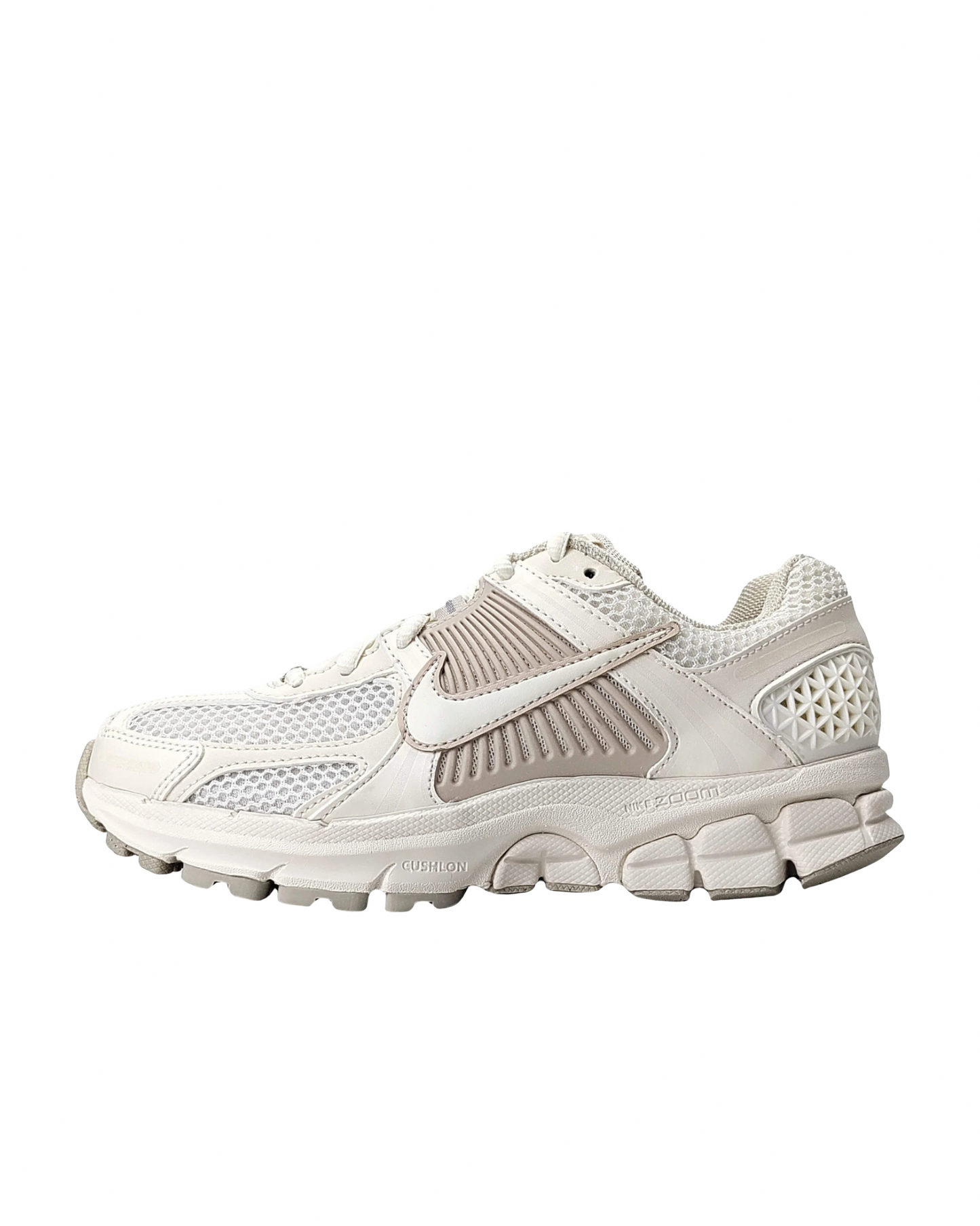 NIKE VOMERO 5