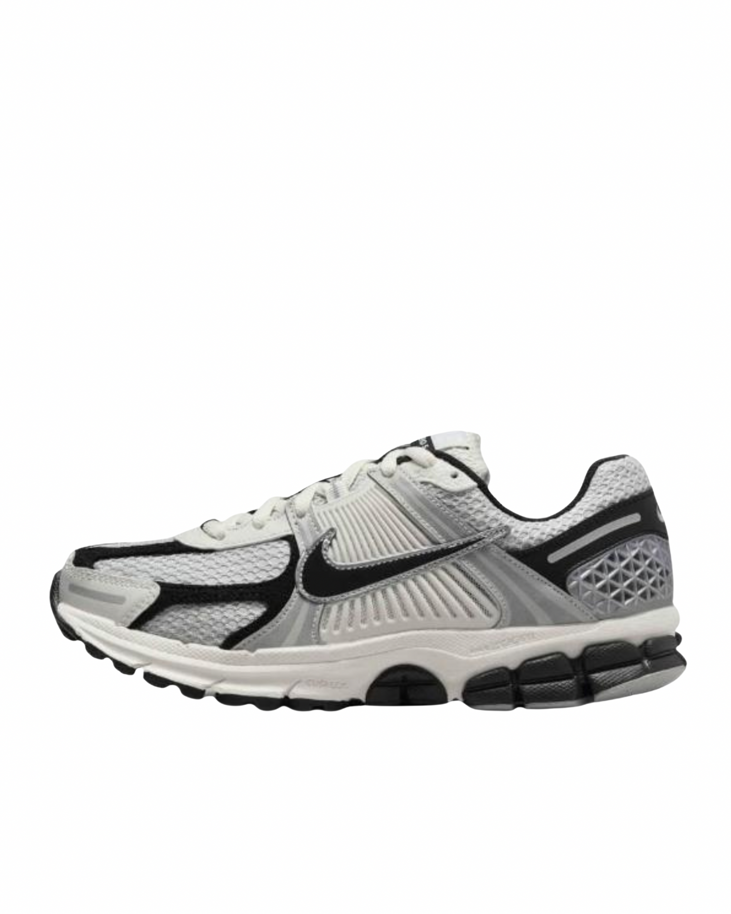NIKE VOMERO 5