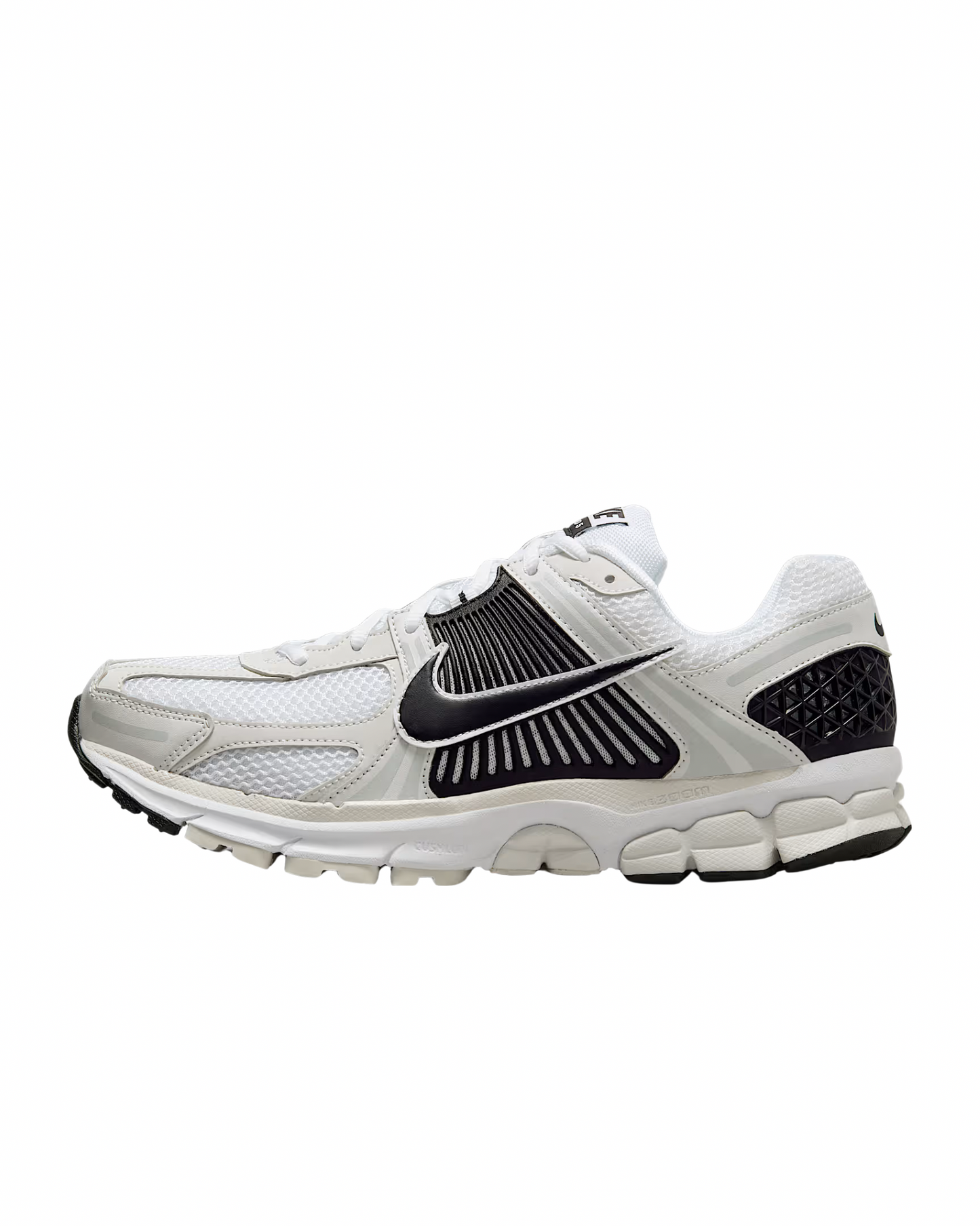 NIKE VOMERO 5