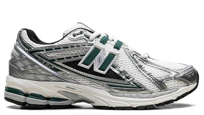 NEW BALANCE 1906R