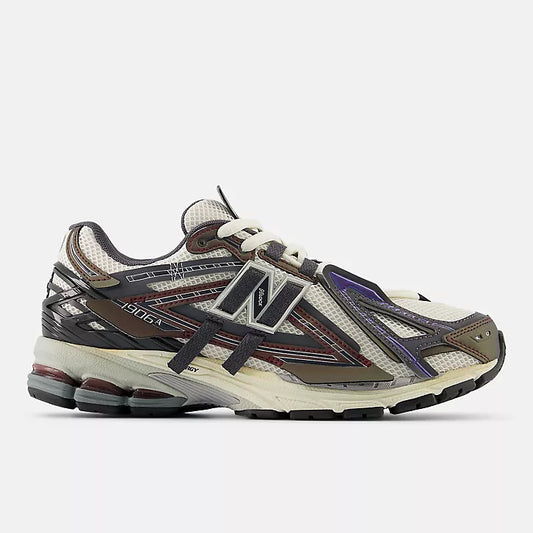 NEW BALANCE 1906A